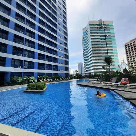 Stylish&Comfort Unit With Balcony In Air Makati Makati City Exterior foto