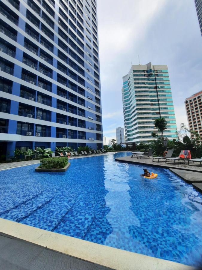 Stylish&Comfort Unit With Balcony In Air Makati Makati City Exterior foto